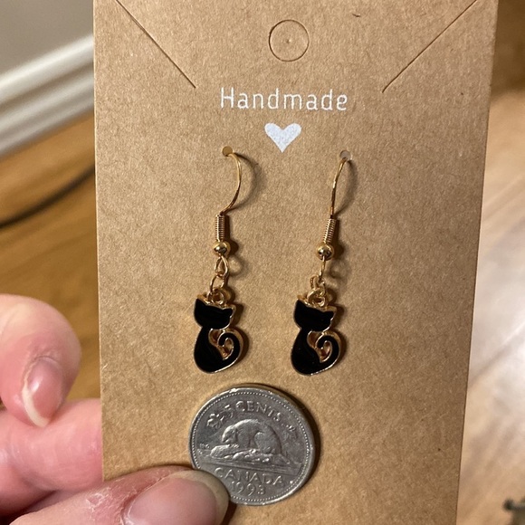 Black Cat Dangling Earrings  Homemade - Picture 5 of 5